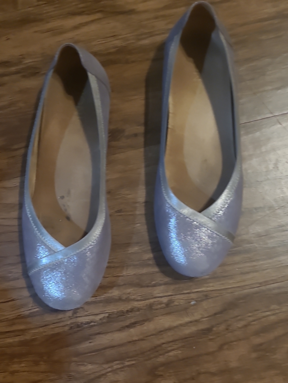 Vionic flats